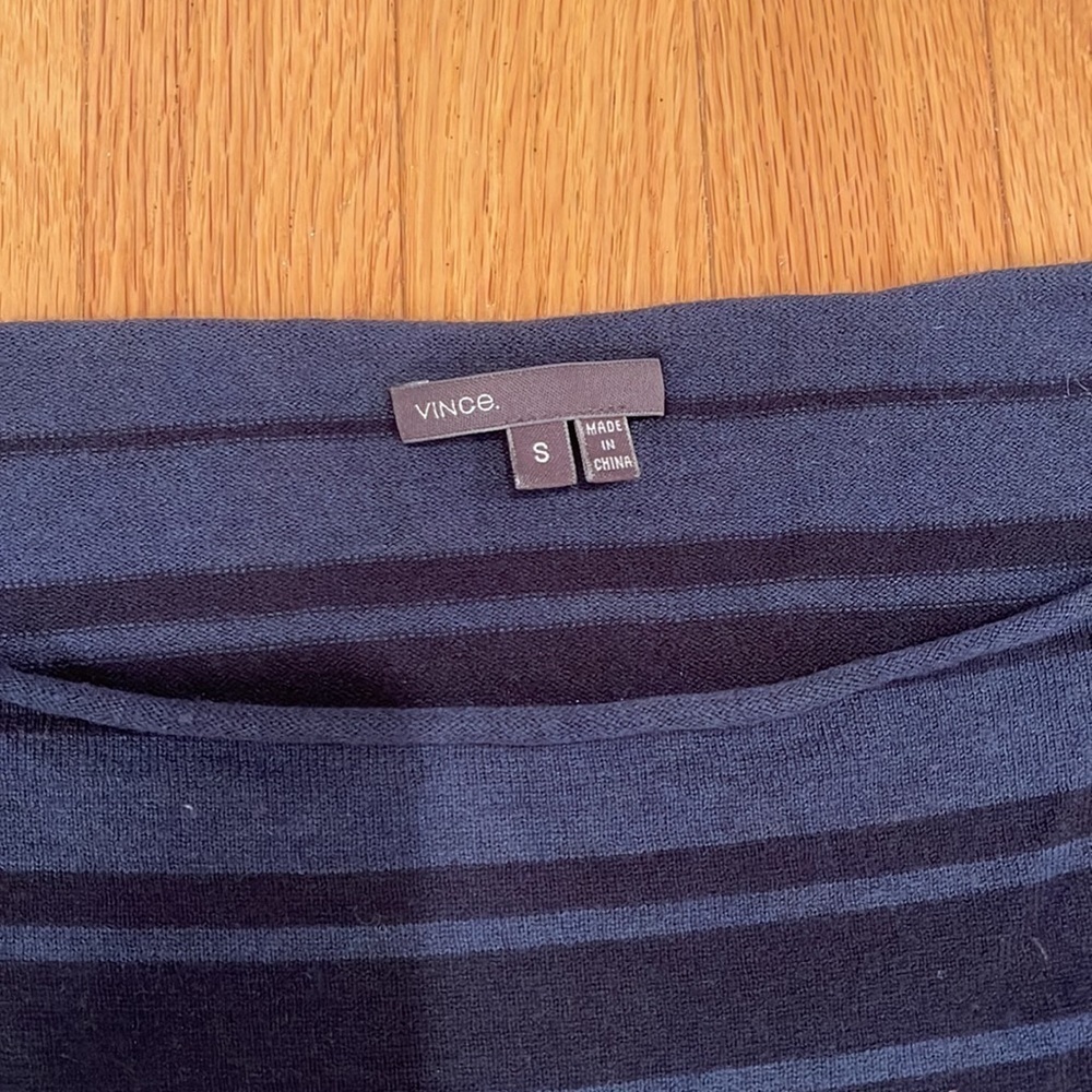 WOMEN’S Vince Sweater Blue Size Small - Picture 2 of 6